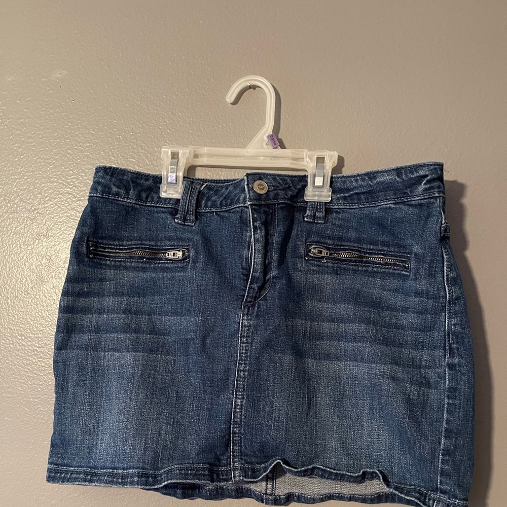 hollister denim mini skirt